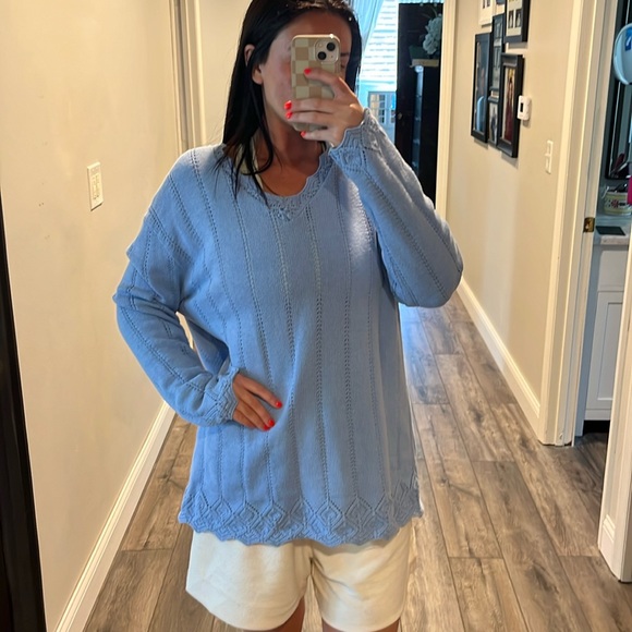 Sweaters - Vintage blue sweater